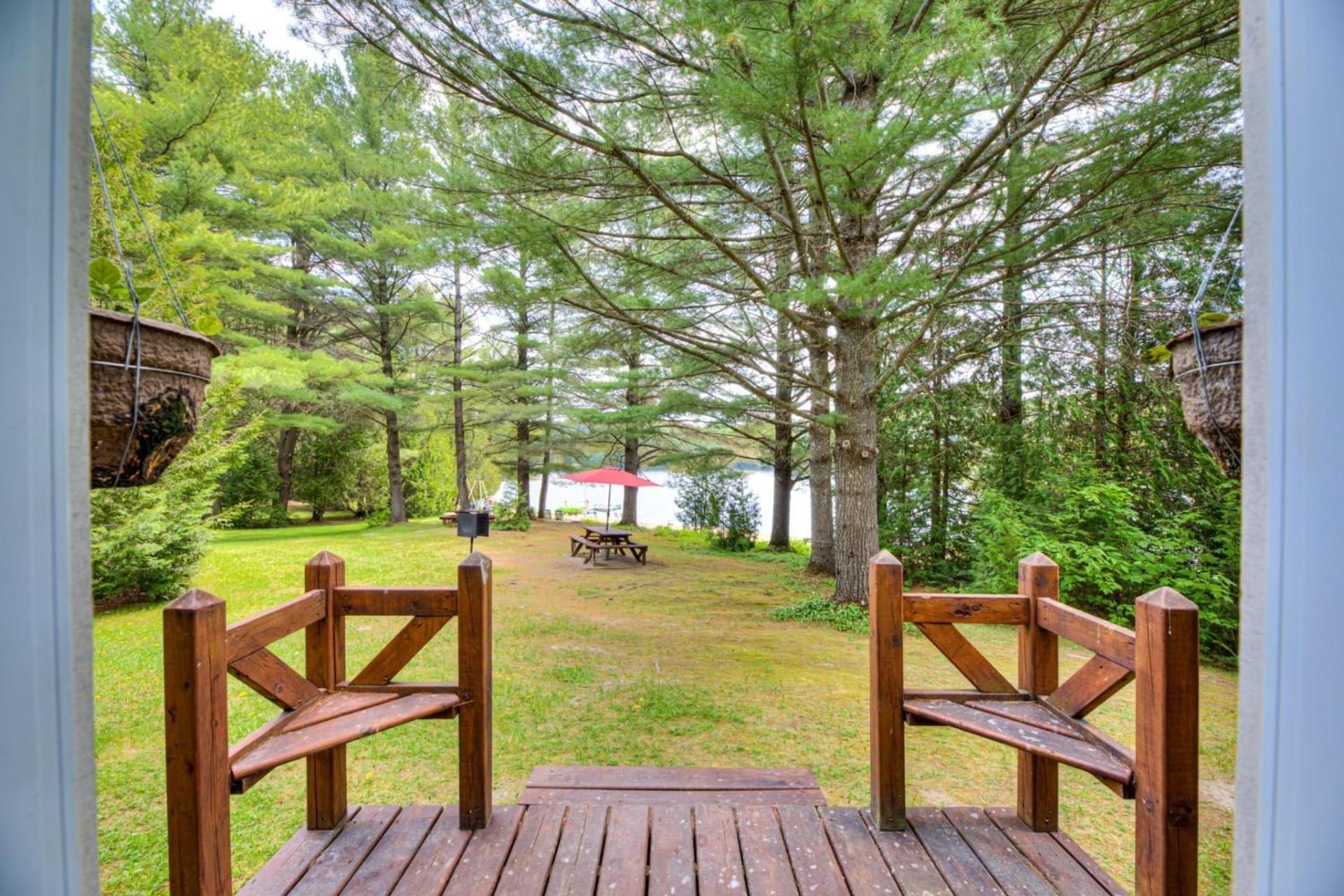 Domaine Chalets Des Pins Rawdon Luaran gambar